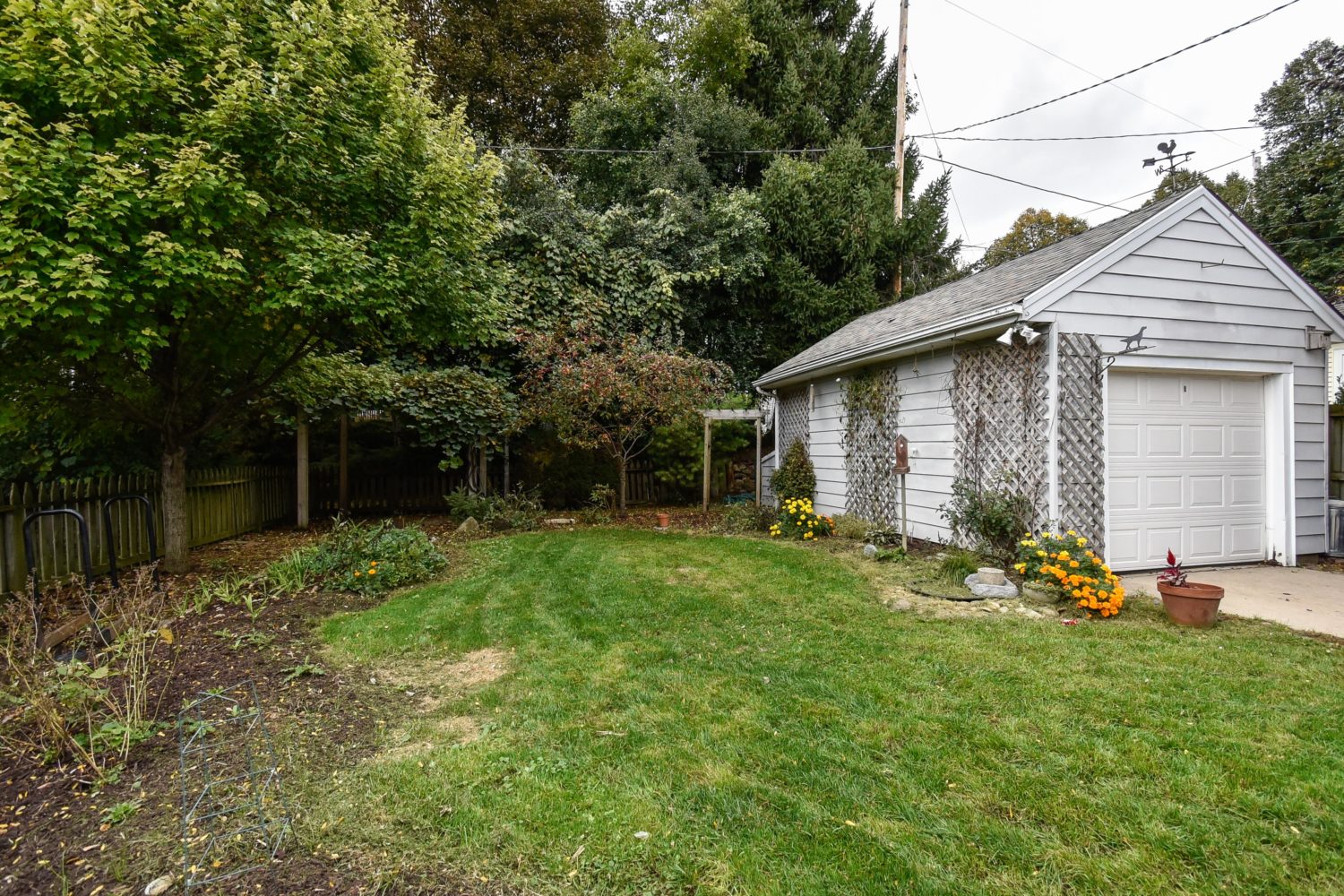 1753 Underwood Ave., Wauwatosa, WI 53213 Firefly Real Estate