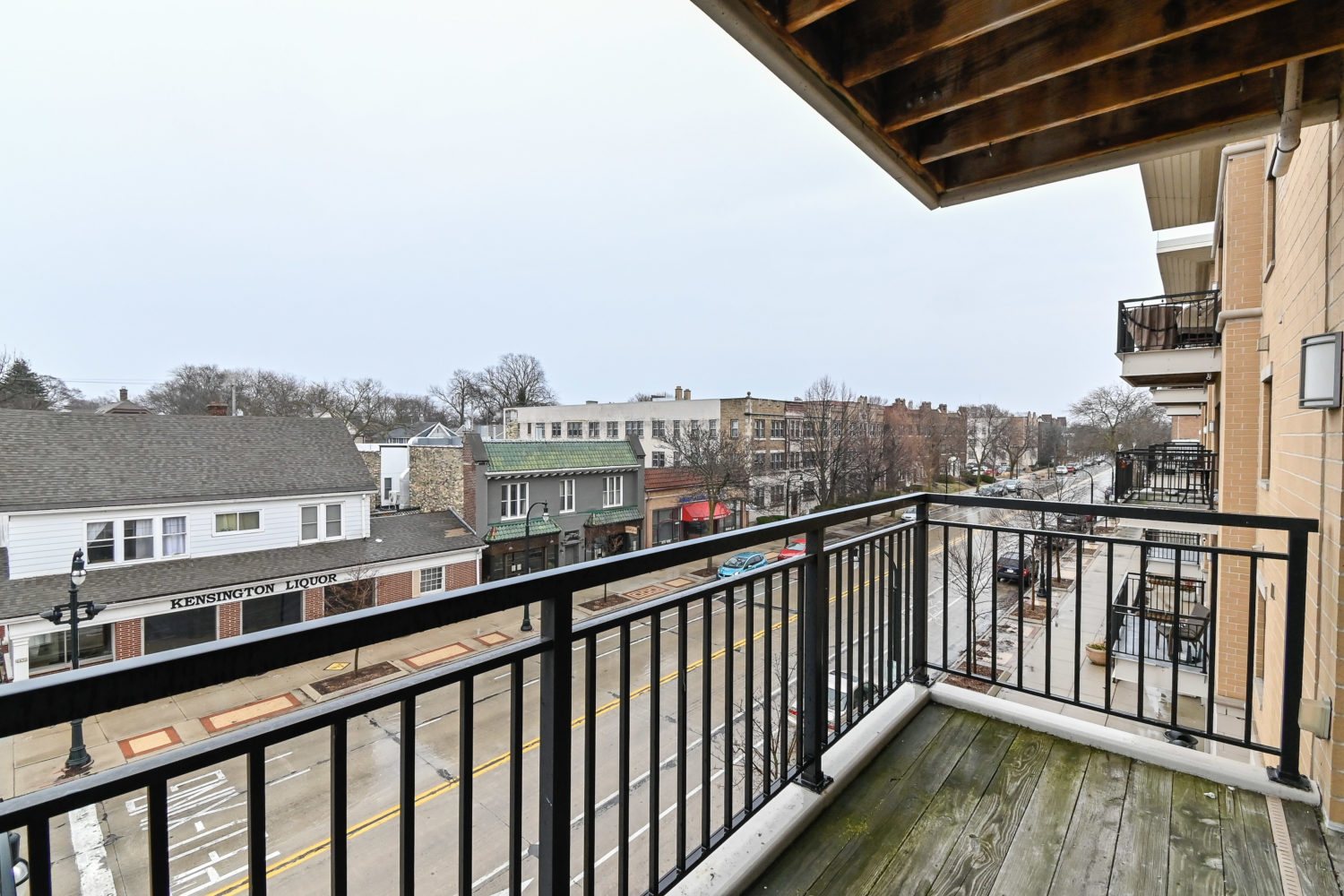 1717 E. Kensington Blvd. 301, Shorewood, WI 53211 Firefly Real Estate