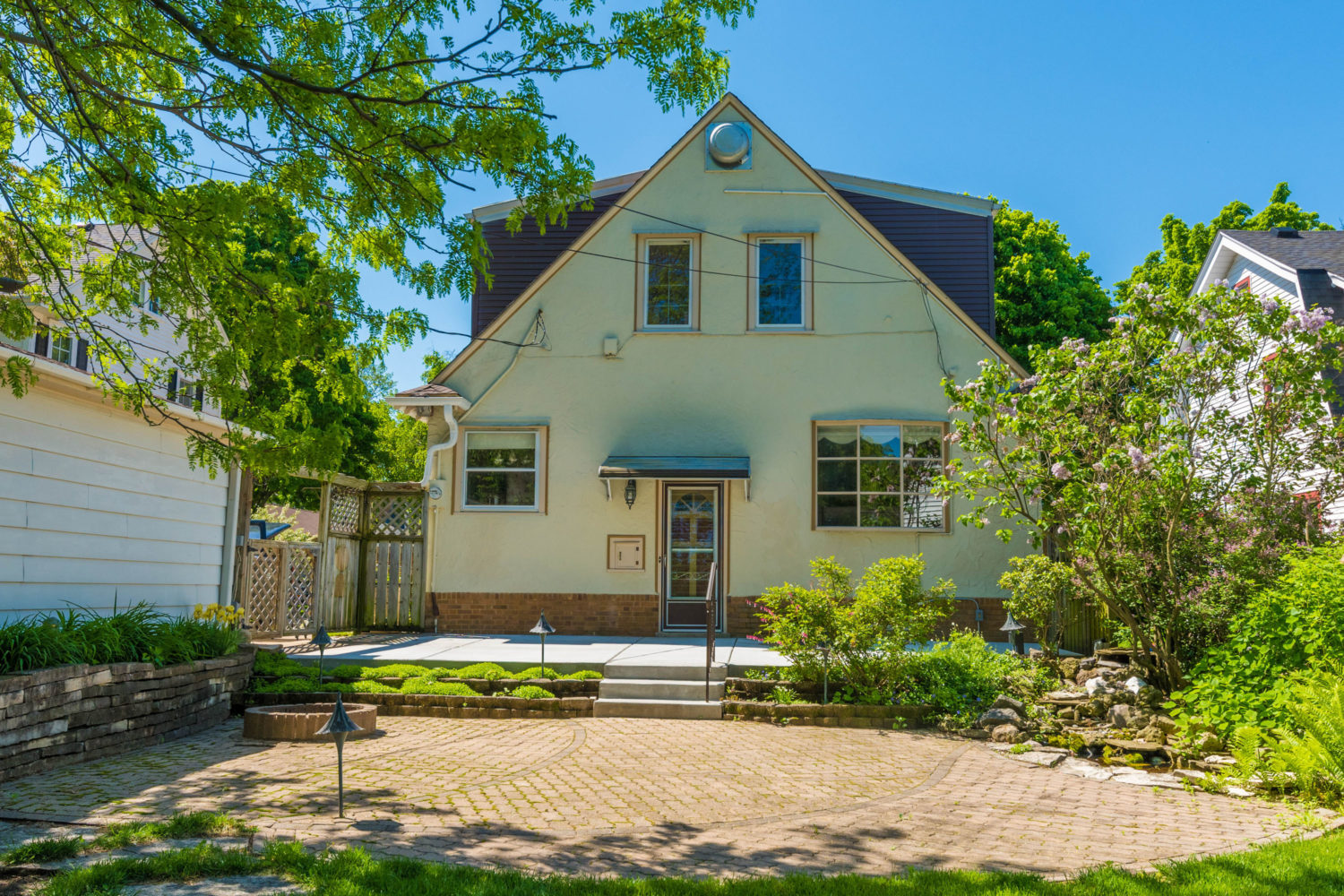 8022 Stickney Ave., Wauwatosa, WI 53213 Firefly Real Estate
