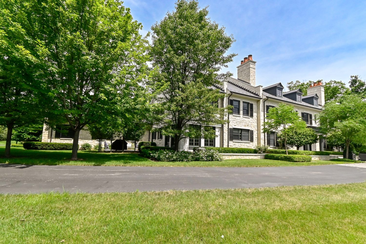 1500 Sunset Dr., Elm Grove, WI 53122 Firefly Real Estate