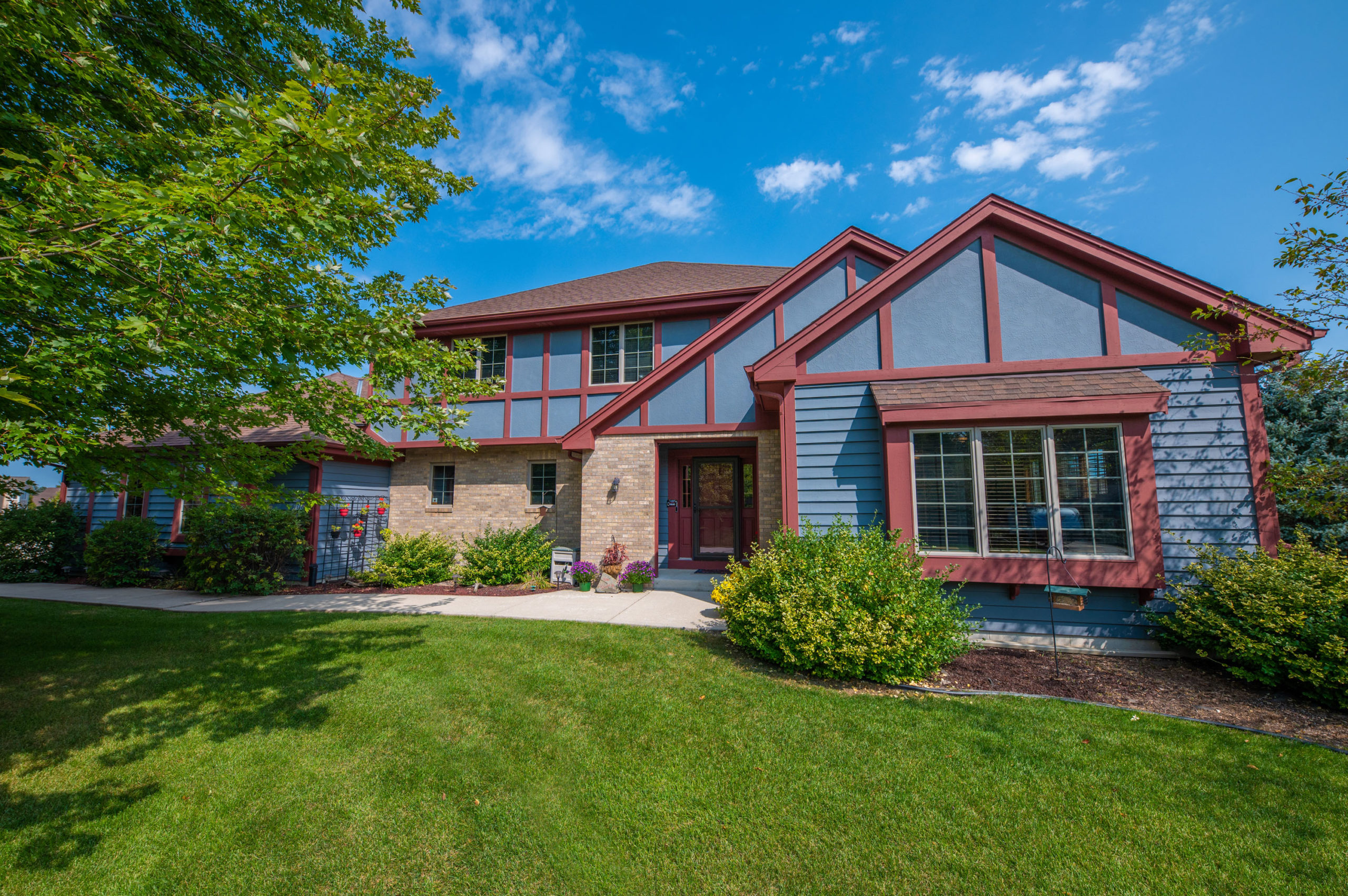 9440 Oak Ct., Brown Deer, WI 53223 Firefly Real Estate