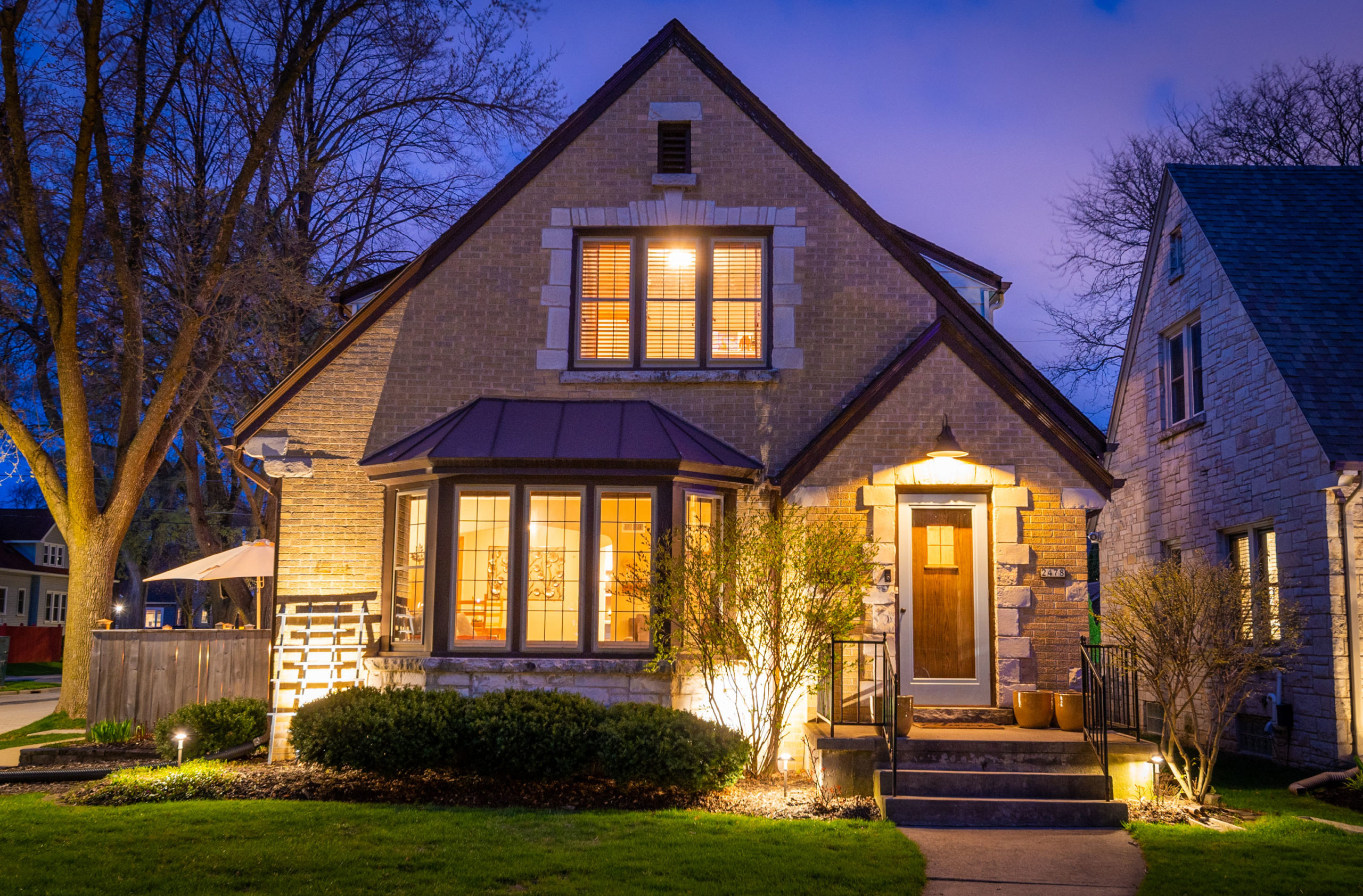 2478 N. 72nd St., Wauwatosa, WI 53213 Firefly Real Estate