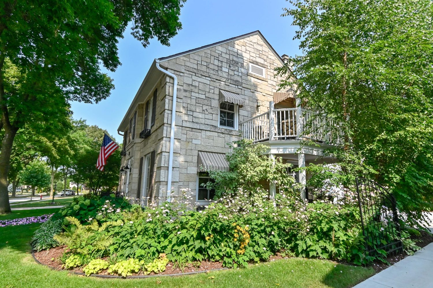 7504 Grand Parkway, Wauwatosa, WI 53213 Firefly Real Estate