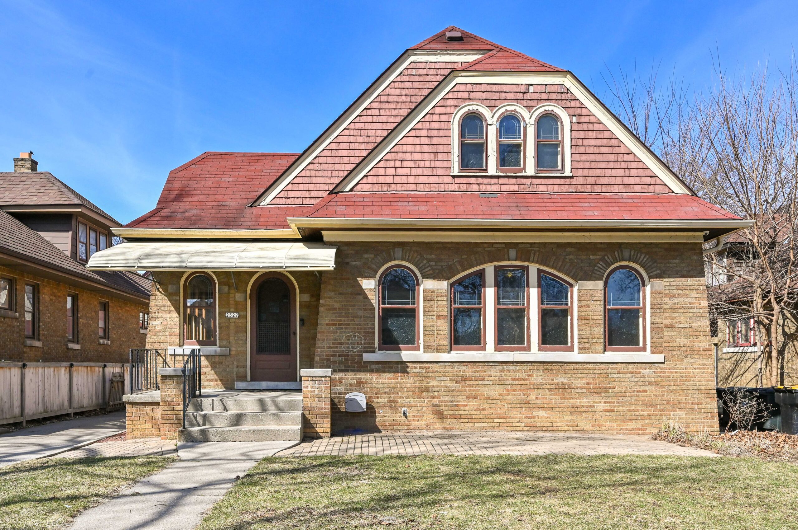  Home for Sale - 2327 Lefeber Ave. Wauwatosa, WI 53213-1217