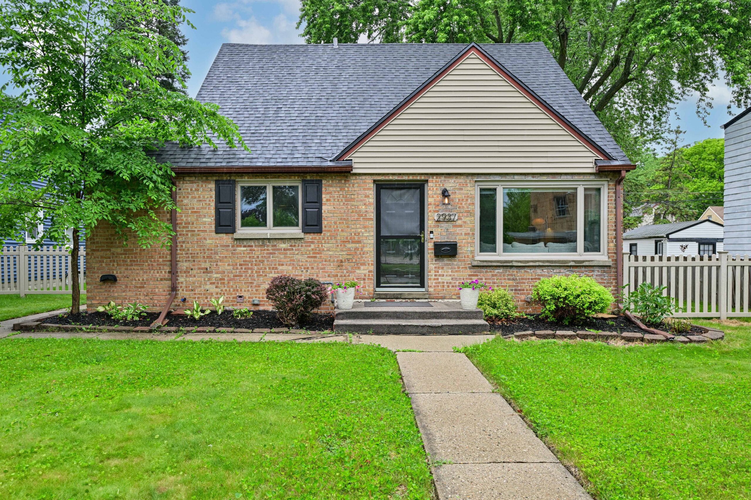  Home for Sale - 2937 N. 81st St. Milwaukee, WI 53222