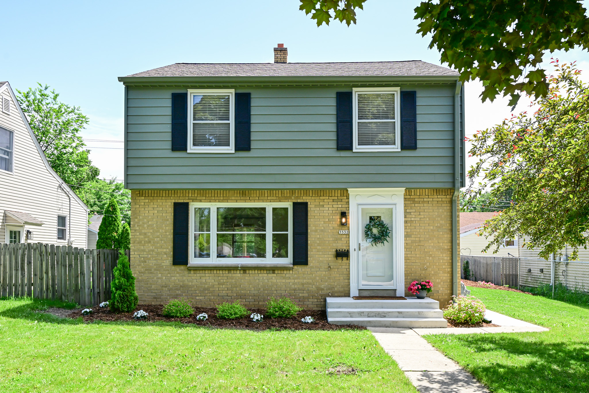  Home for Sale - 3532 N. 100th St. Milwaukee, WI 53222