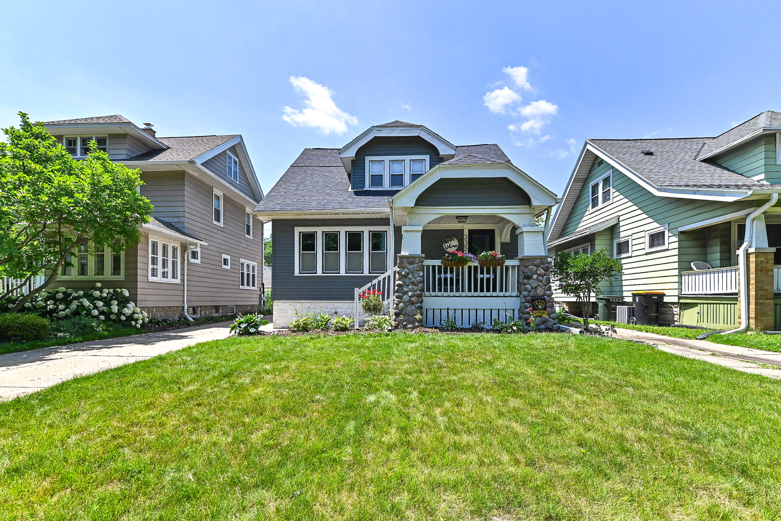  Home for Sale - 335 N. 68th St. Wauwatosa, WI 53213-3930