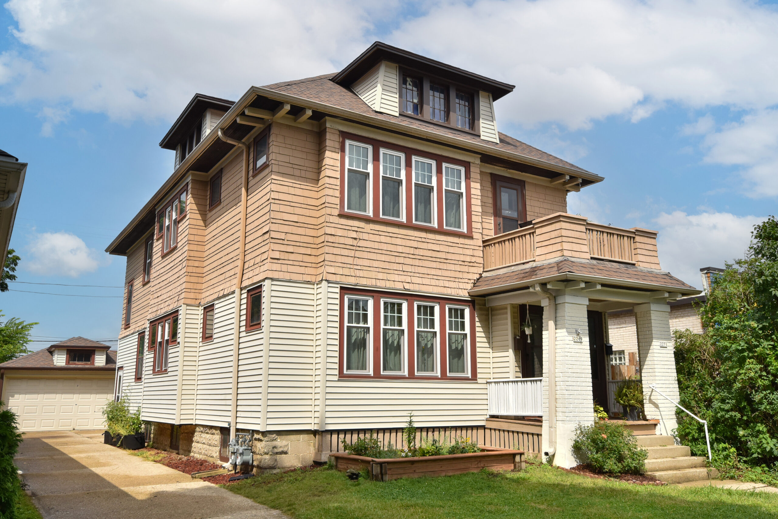  Home for Sale - 2269-71 N. 65th St. Wauwatosa, WI 53213-2033