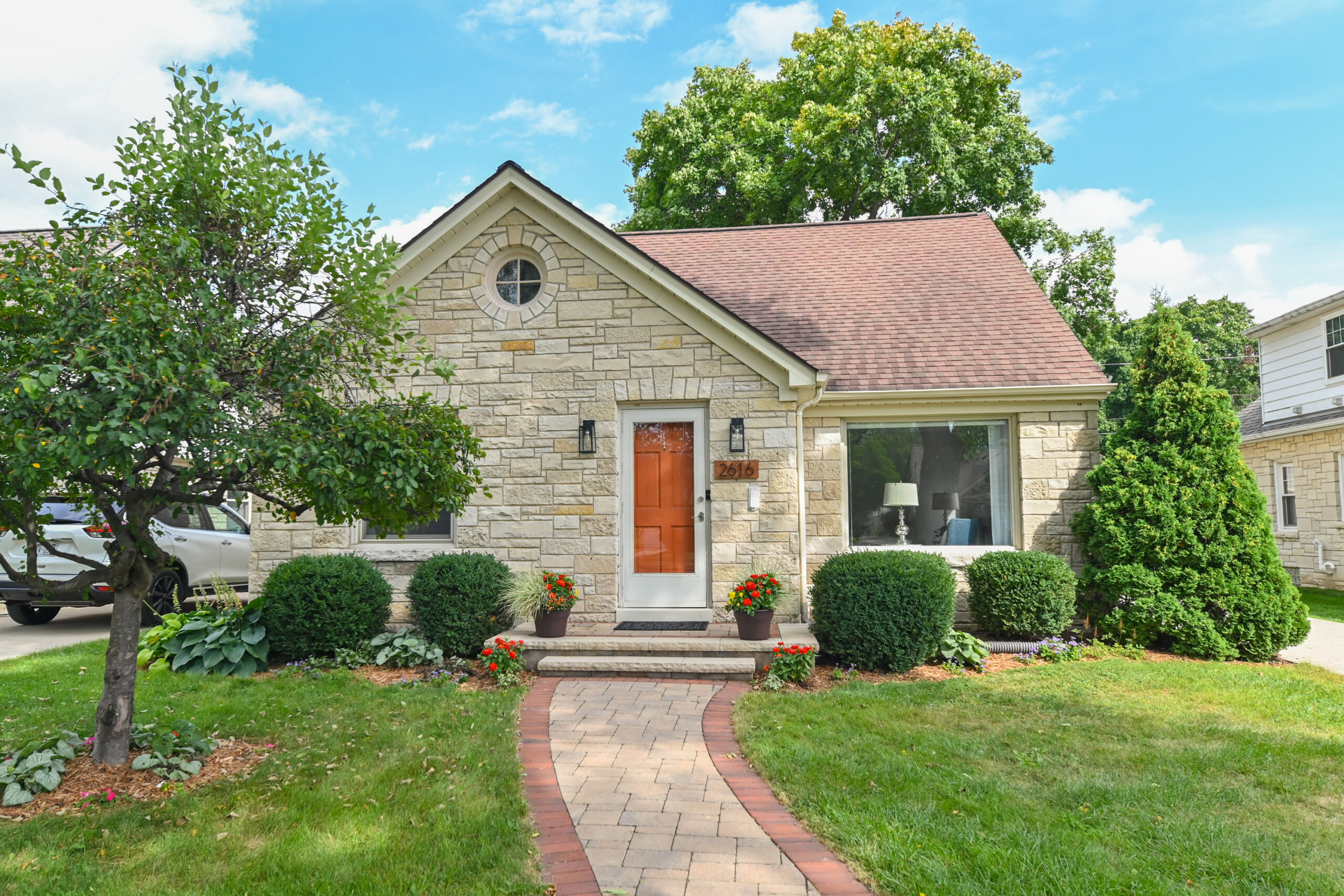  Home for Sale - 2616 N. 85th St. Wauwatosa, WI 53226-1916