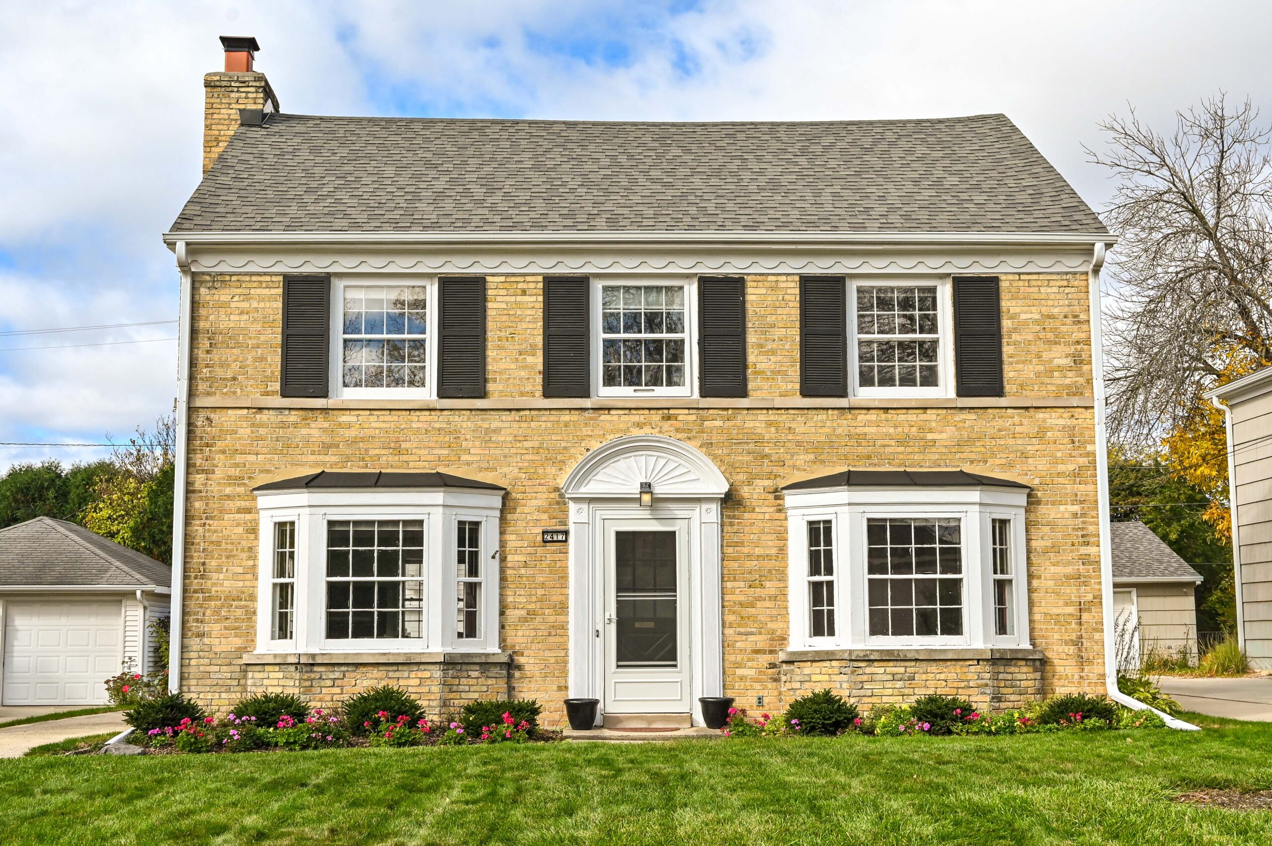  Home for Sale - 2417 N. 96th St. Wauwatosa, WI 53226-1754