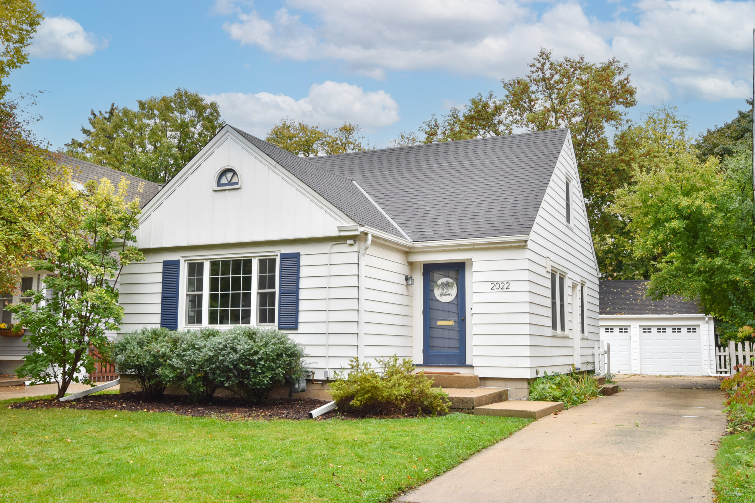  Home for Sale - 2022 N. 81st St. Wauwatosa, WI 53213-1602