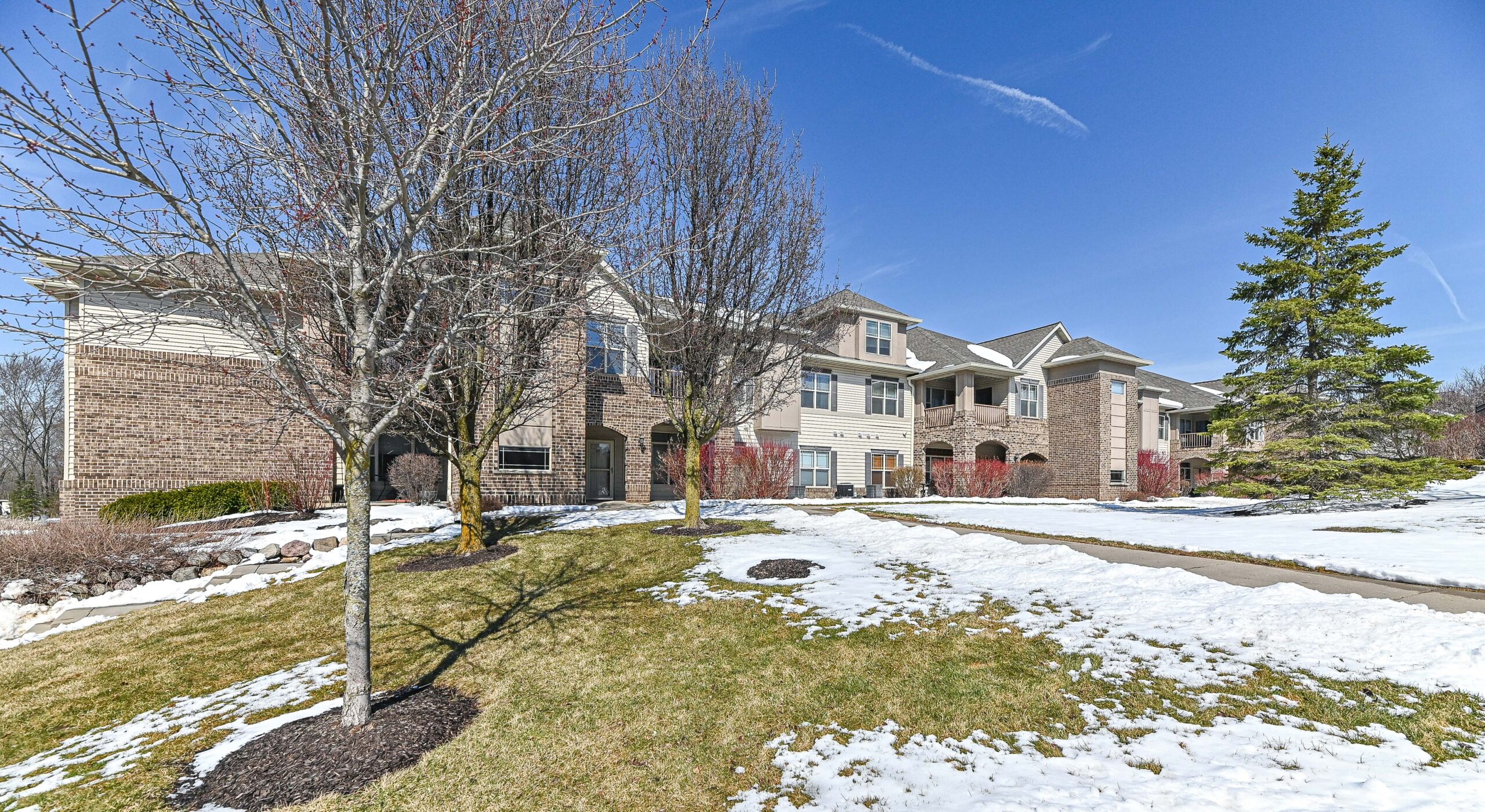  Home for Sale - 3053 W. Drexel Avenue, Unit #111 Franklin, WI 53132