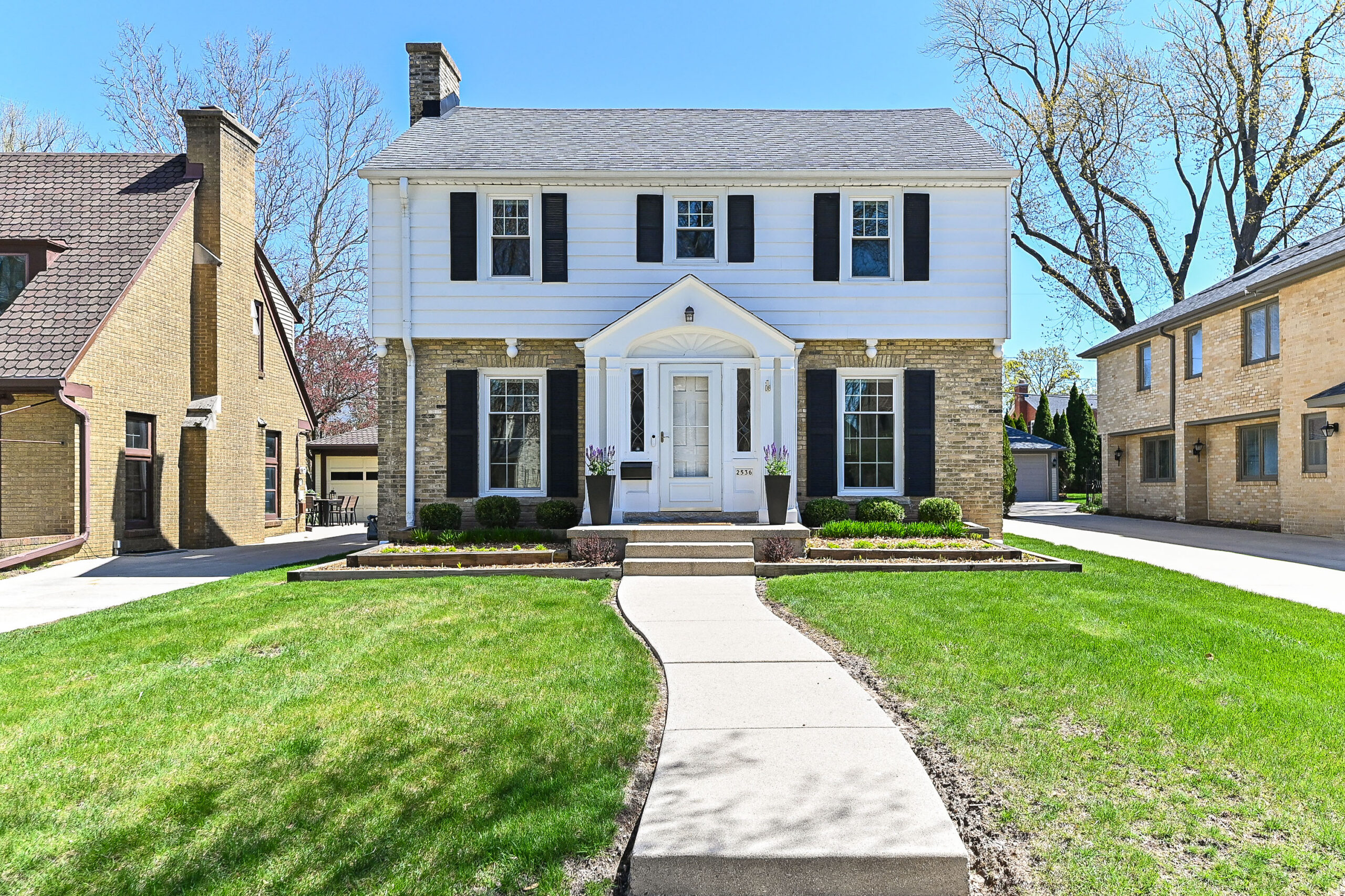  Home for Sale - 2536 N. 88th St. Wauwatosa, WI 53226-1958