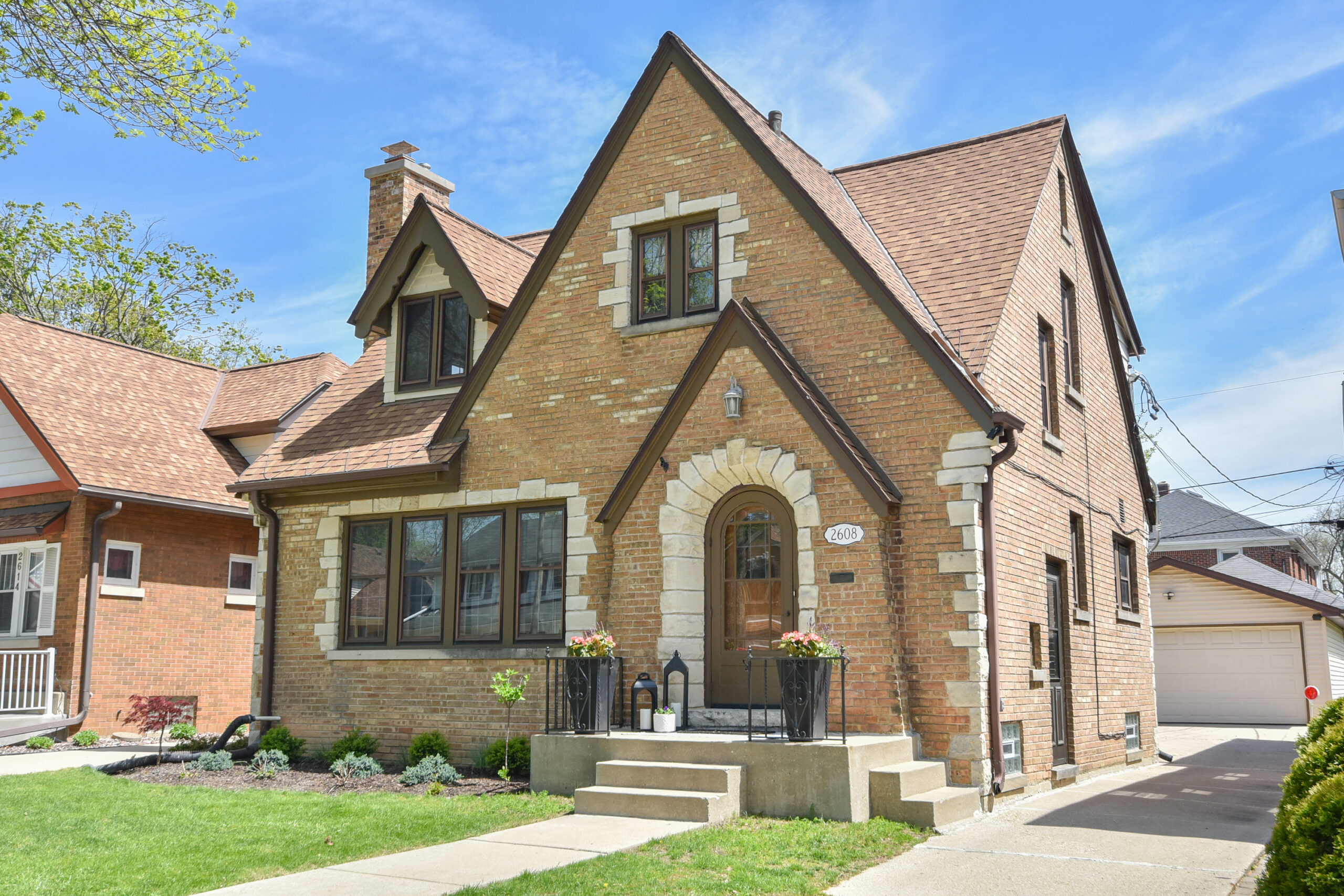  Home for Sale - 2608 N. 71st St. Wauwatosa, WI 53213-1349