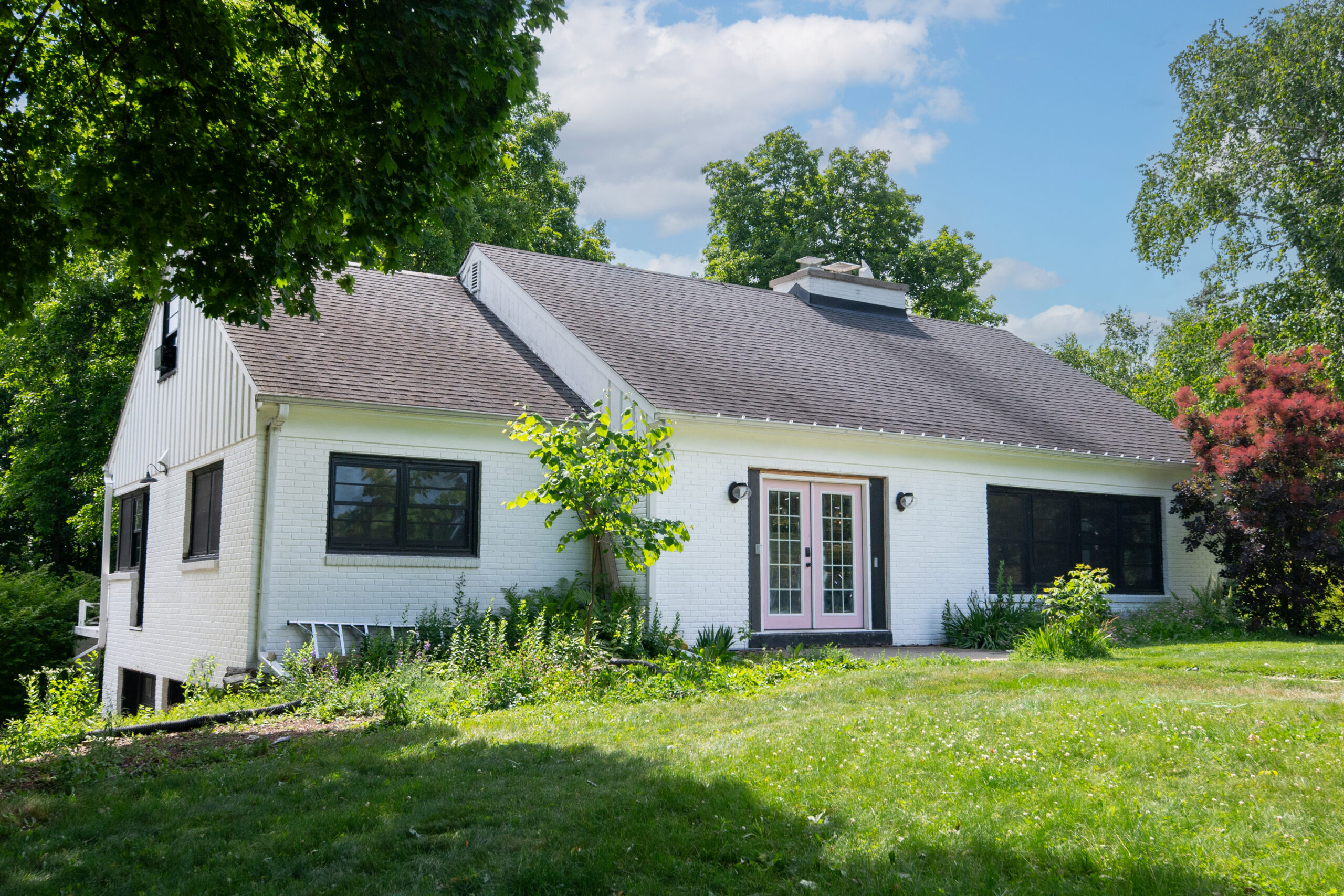  Home for Sale - 1345 Hickory Hill Ln. Brookfield, WI 53045-5408