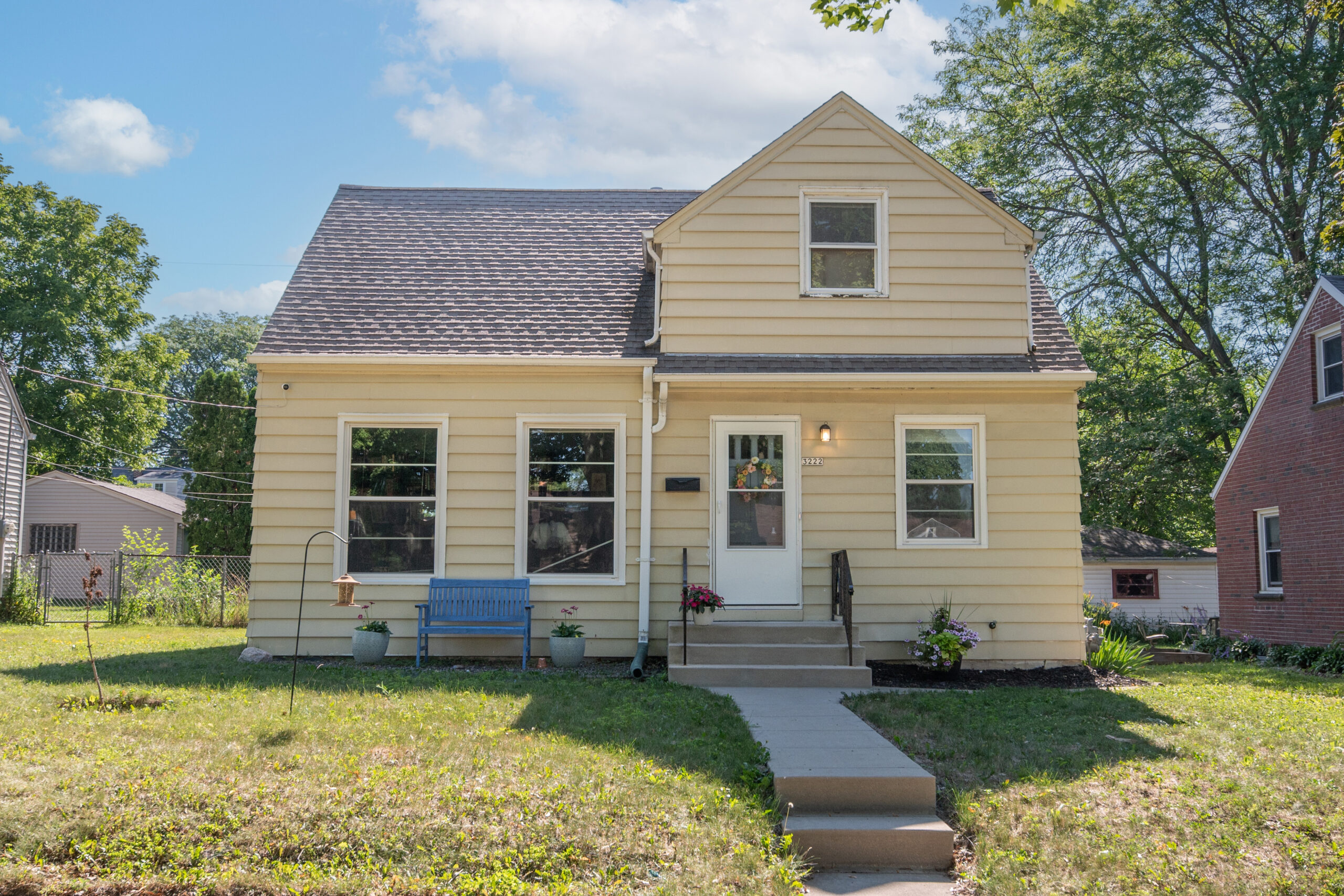  Home for Sale - 3222 N. 82nd St. Milwaukee, WI 53222-3839