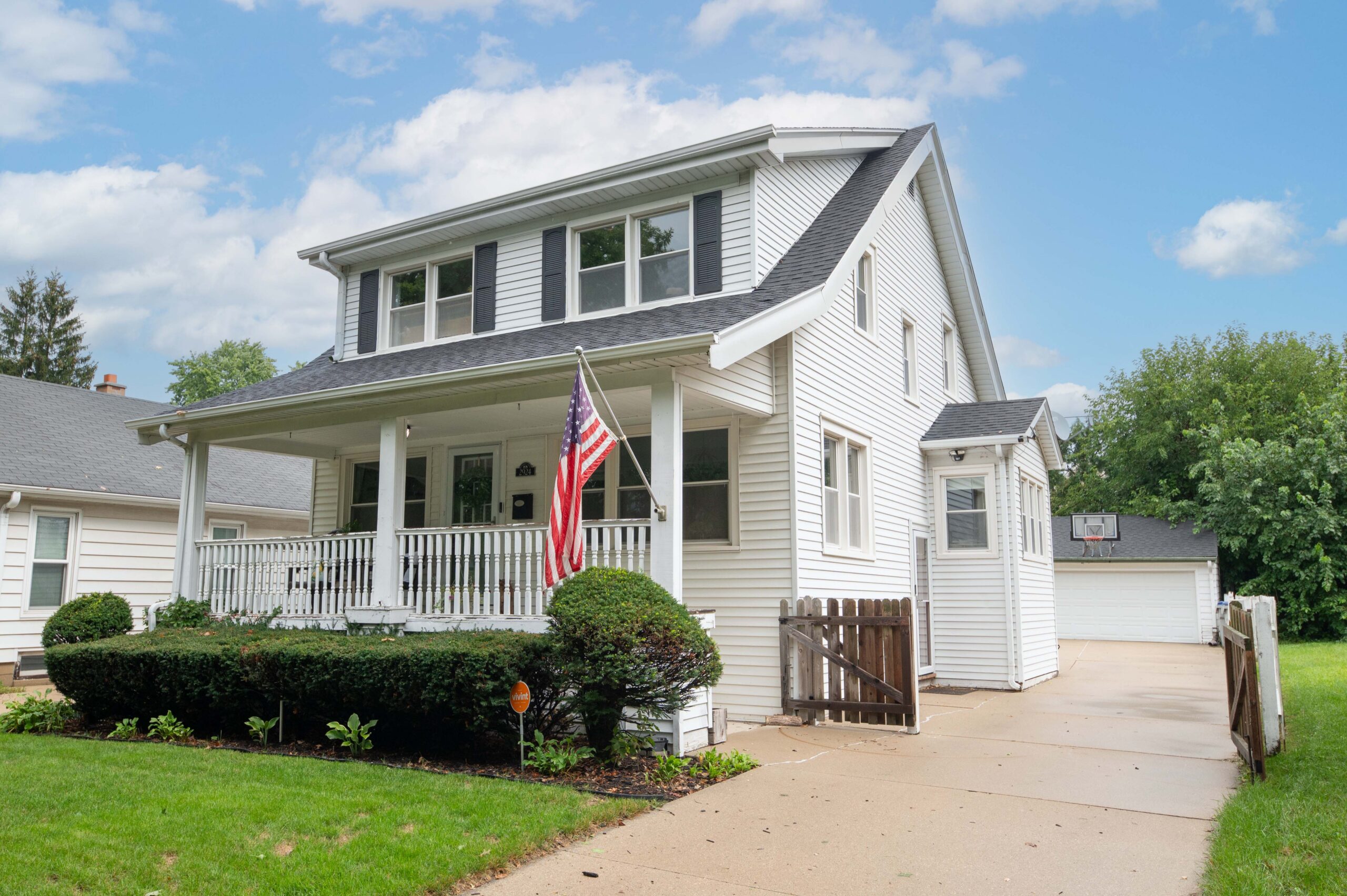  Home for Sale - 2924 N. 74th St. Milwaukee, WI 53210-1012